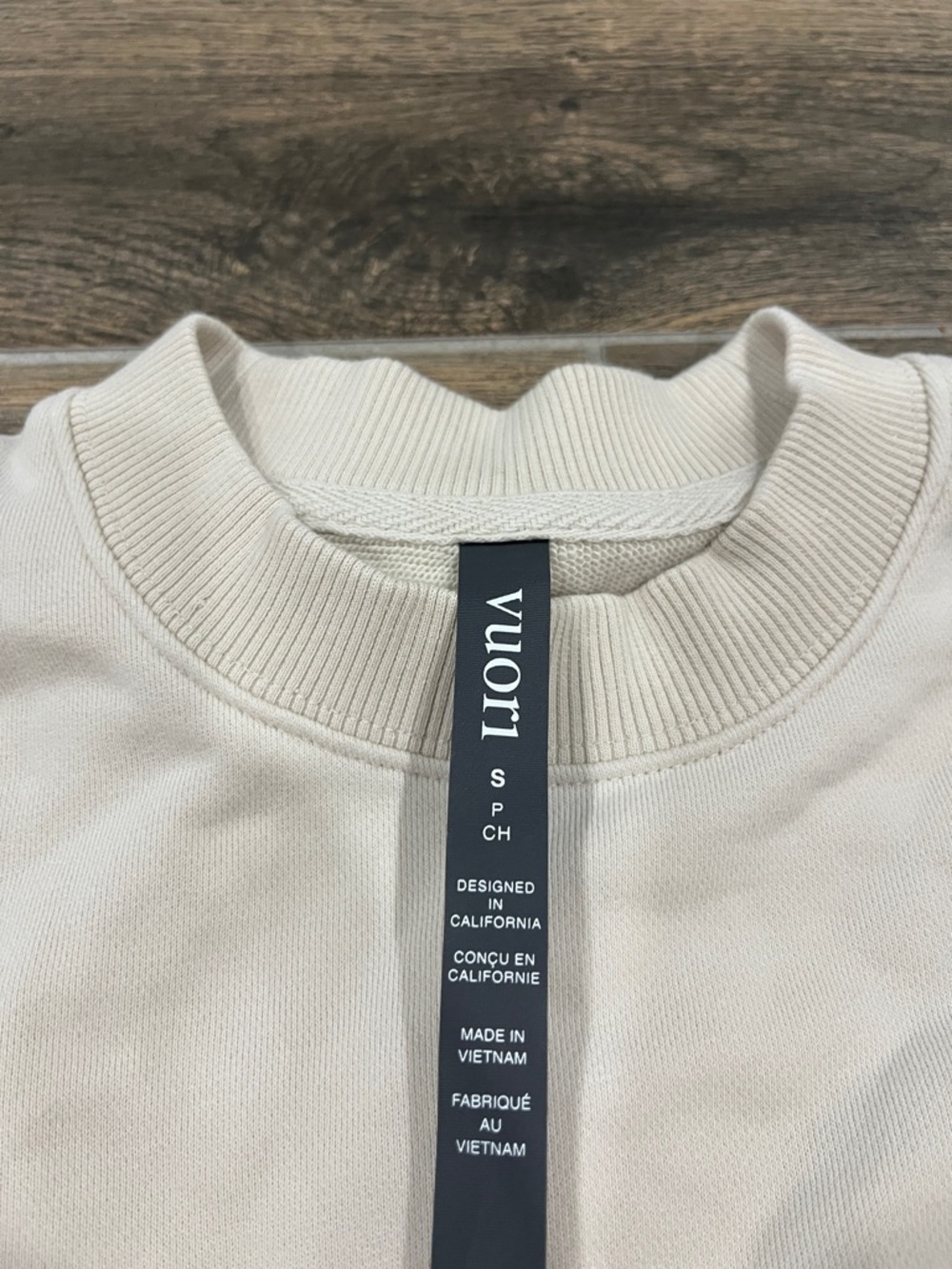 NEW Vuori Cotton Blend Crewneck Sweatshirt Size Small - Picture 3 of 5